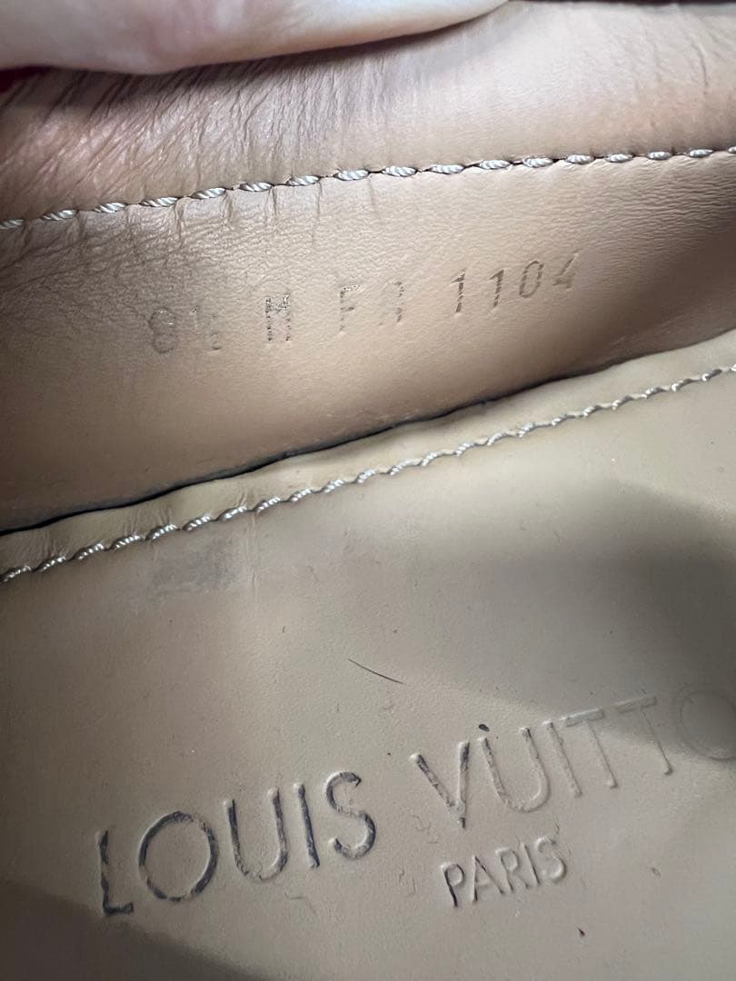 LOUIS VUITTON スウェード シューズ　※カビあり