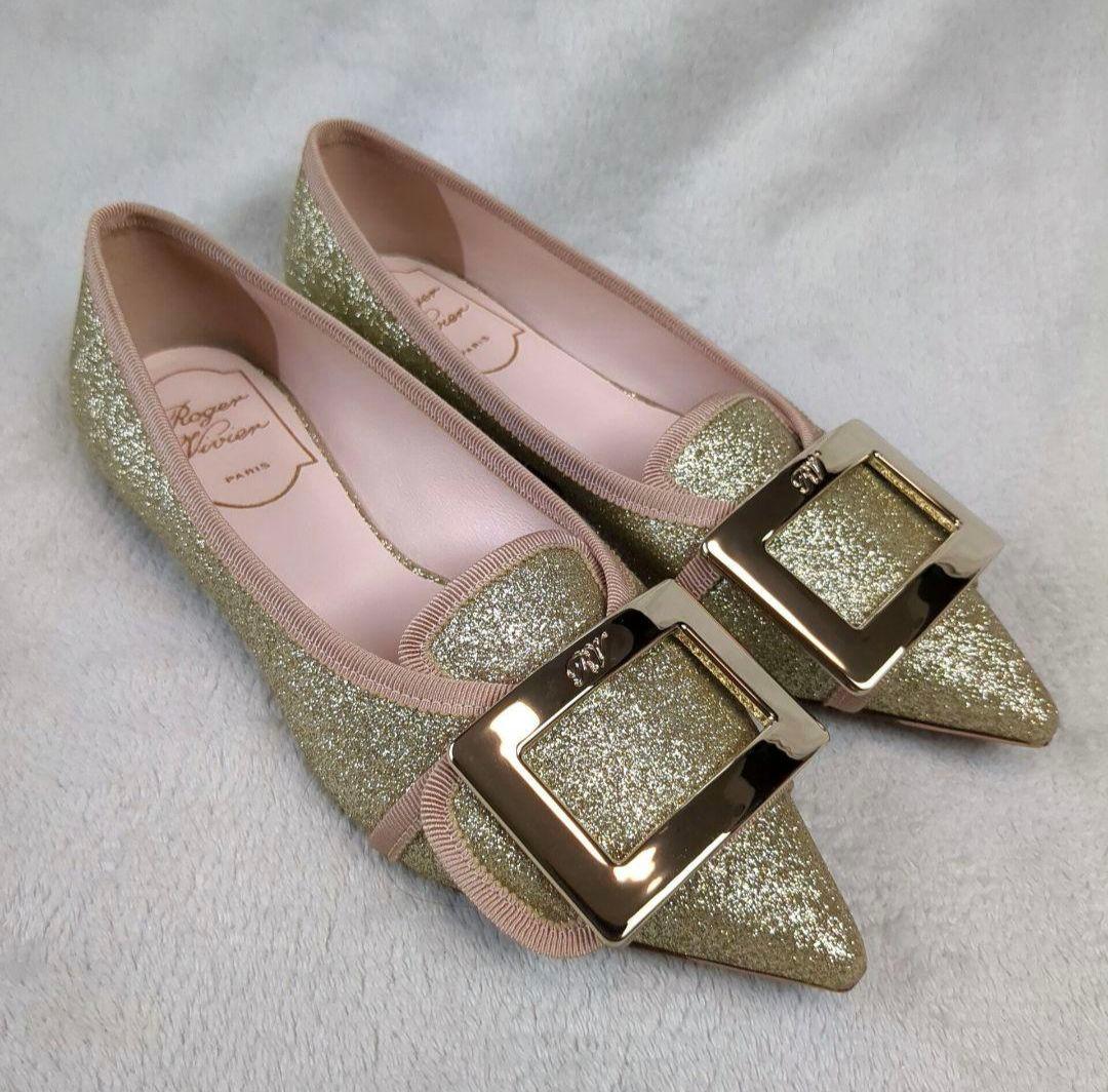 ロジェヴィヴィエ フラットシューズ スクエアバックル ゴールド サイズ35
