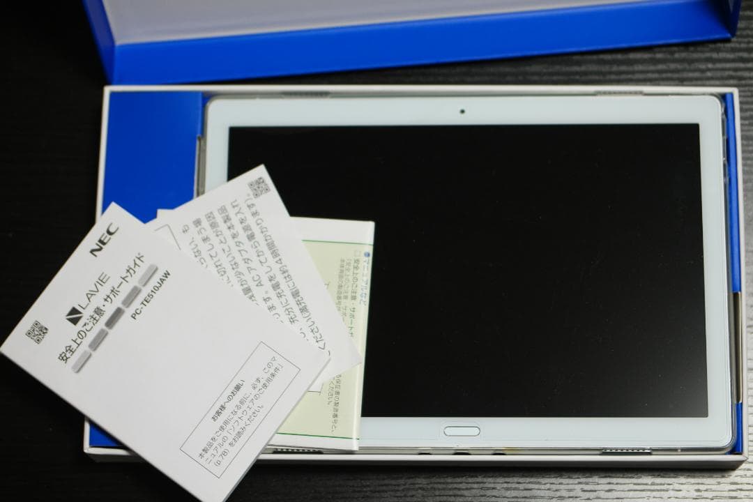 【GW限定特価】NEC LAVIE Tab PC-TE510JAW ホワイト