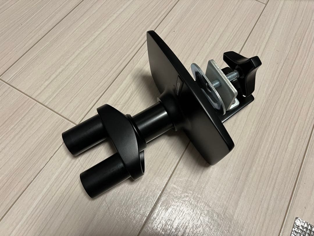 Amazonベーシック モニターアーム デュアル-ディスプレイタイプ