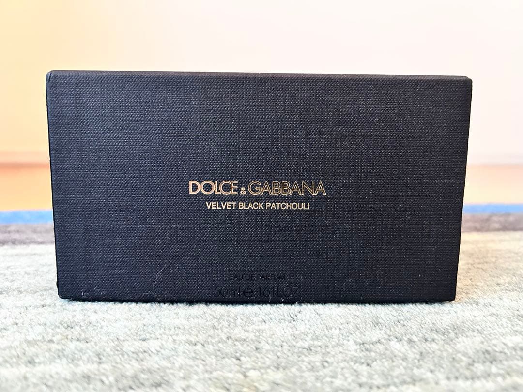 DOLCE&GABBANA VELVET BLACK PATCHOULI 香水