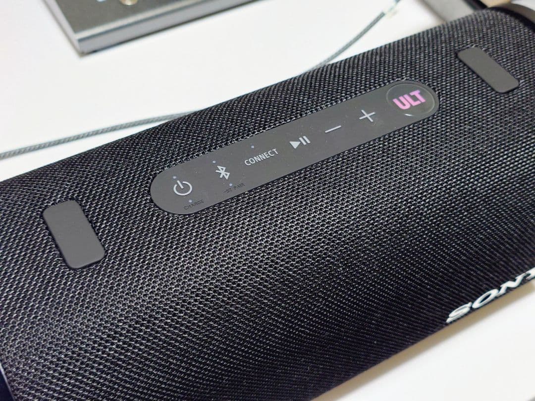 SONY ULT FIELD 5　ほぼ新品