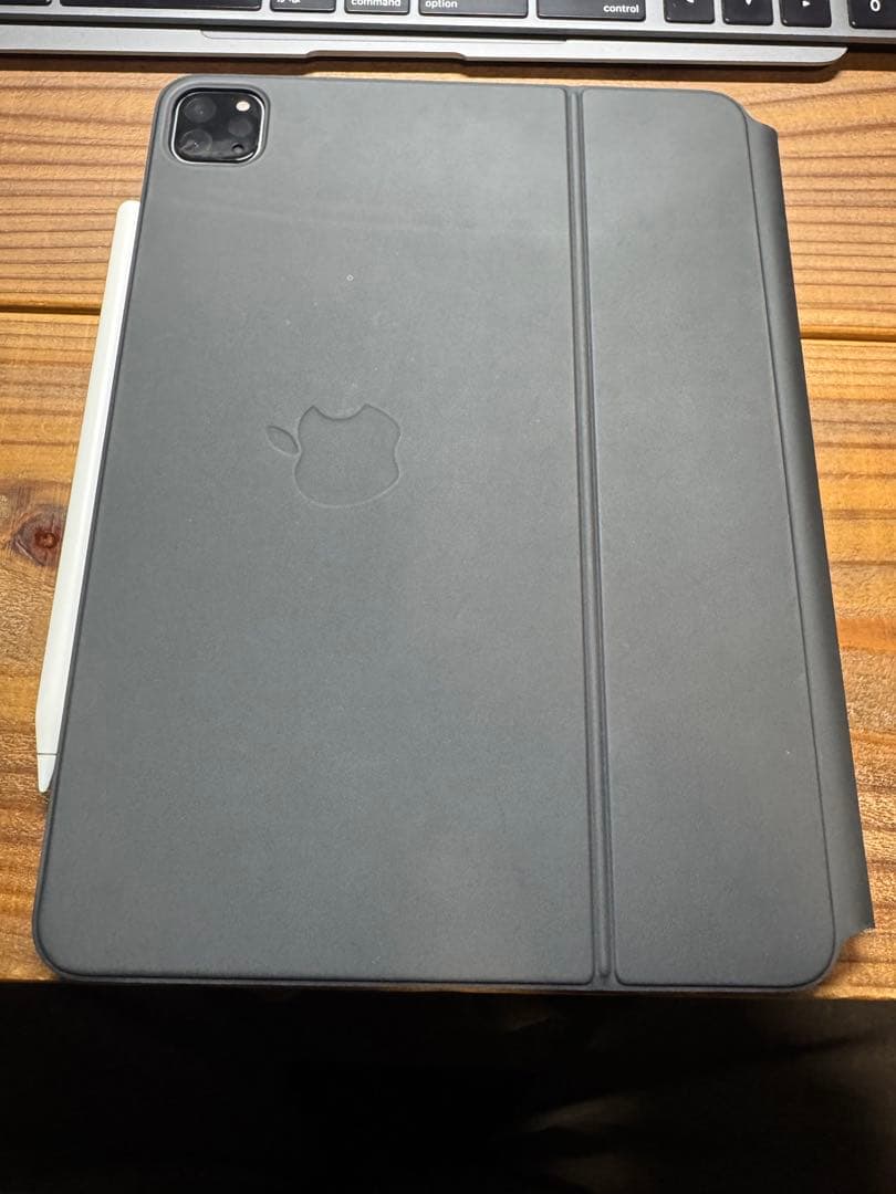iPad Pro 11インチ (Magic Keyboard + Pencil)