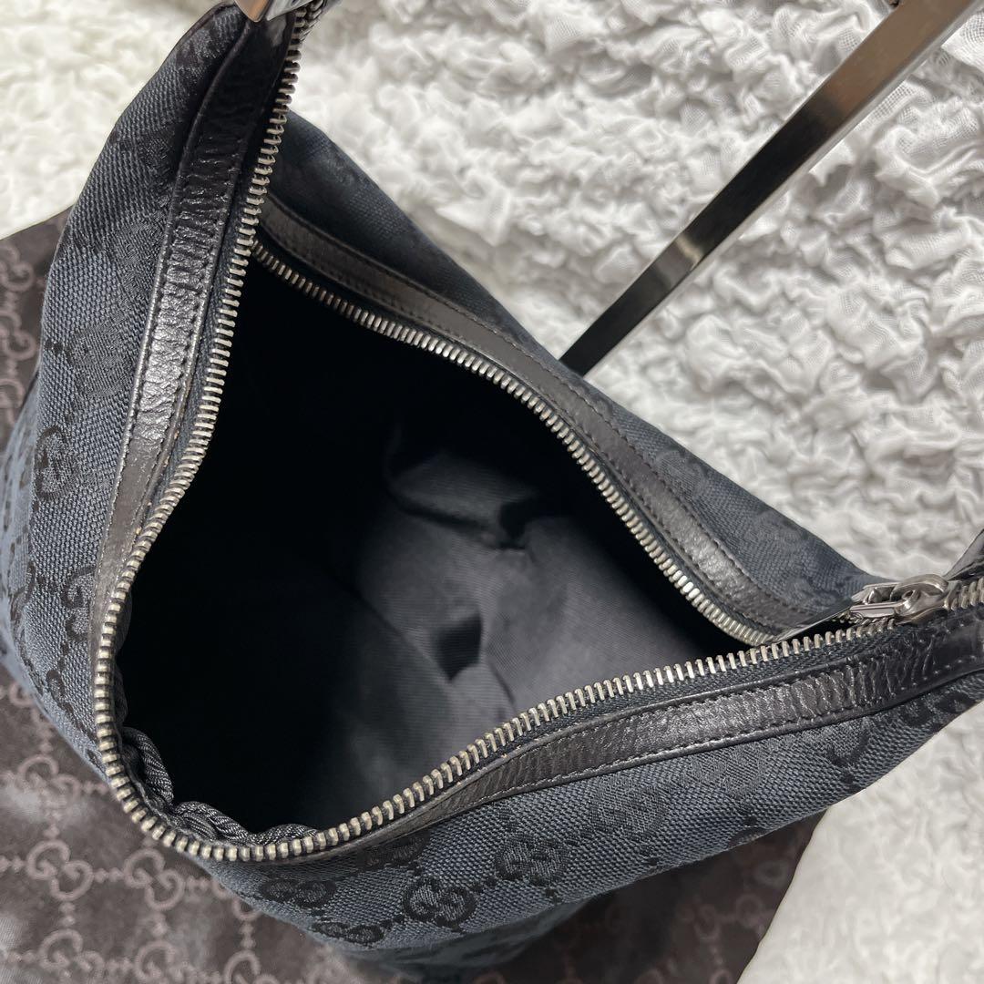 美品✨GUCCI ショルダーバッグ 肩掛け GG柄 ブラック レディース 伊製