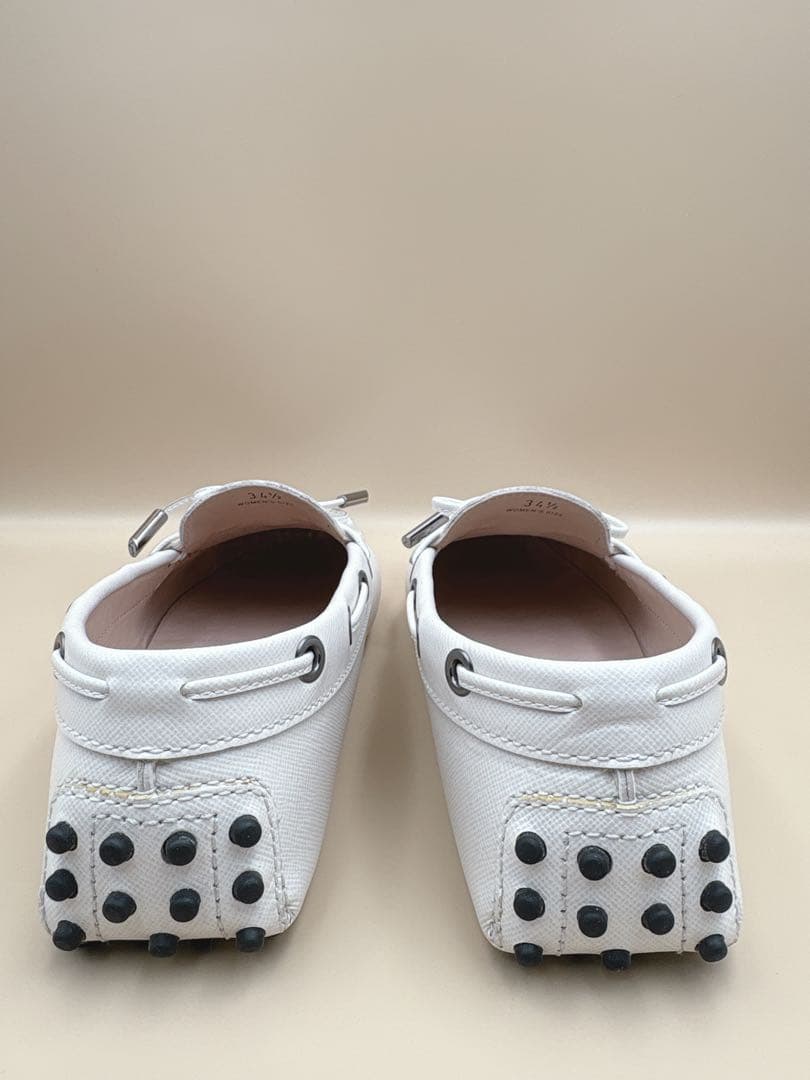【未使用級　美品】Tod's トッズ　革靴　ドライビングシューズ21.5cm
