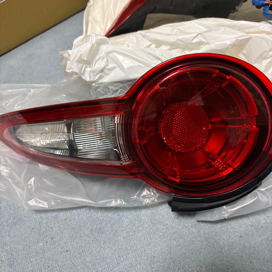 NDロードスターテールランプ 左右セット