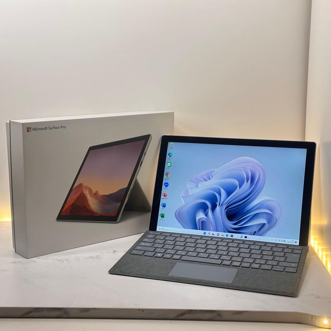 【化粧箱付属】Surface Pro7 Corei3/4GB/128GB