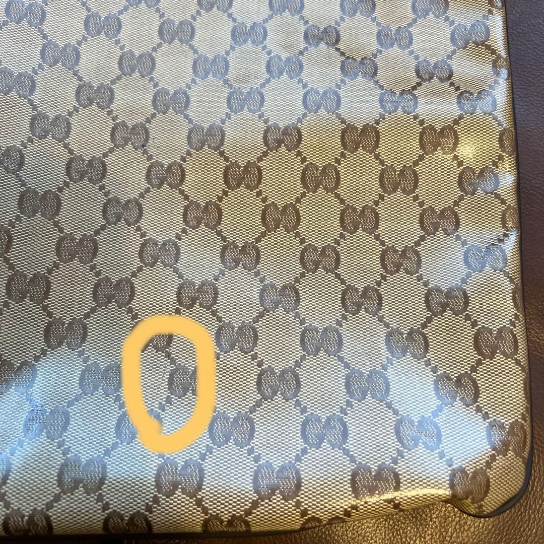 GUCCI ブラウン ショルダーバッグ 光沢仕上げ