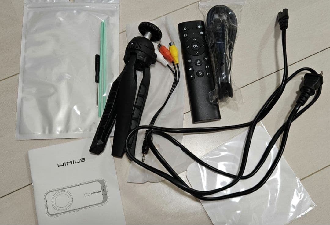 WIMIUS P63　プロジェクター　箱付き