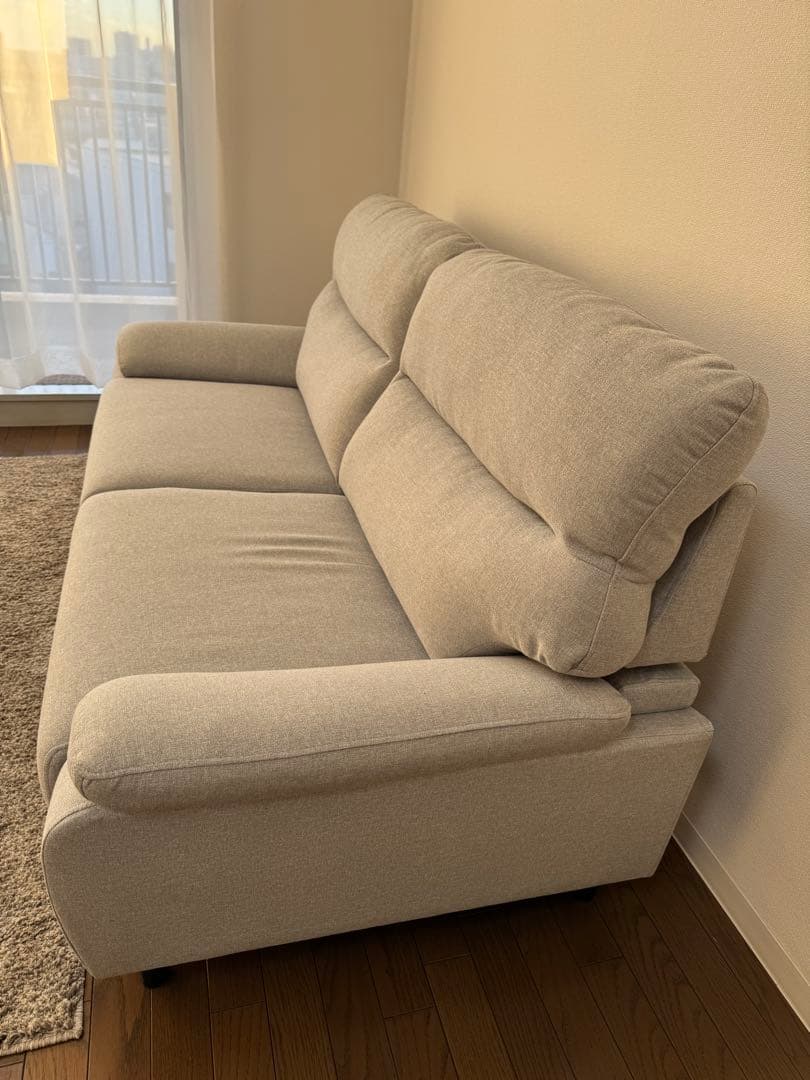 青梅の　ニトリ　３人用　布張りタイプ　ソファ　MK02