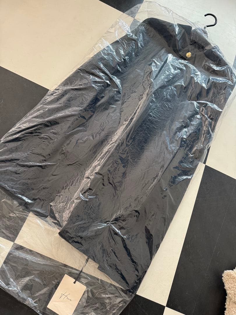 最終お値下げです！Heve ケープコート　navy