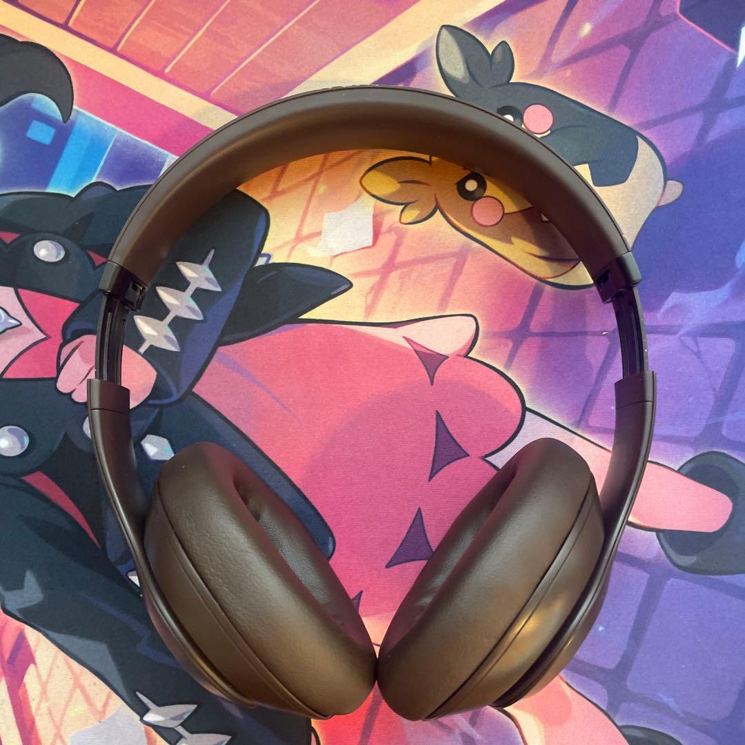 beats studio Pro ワイヤレスヘッドホン ブラウン