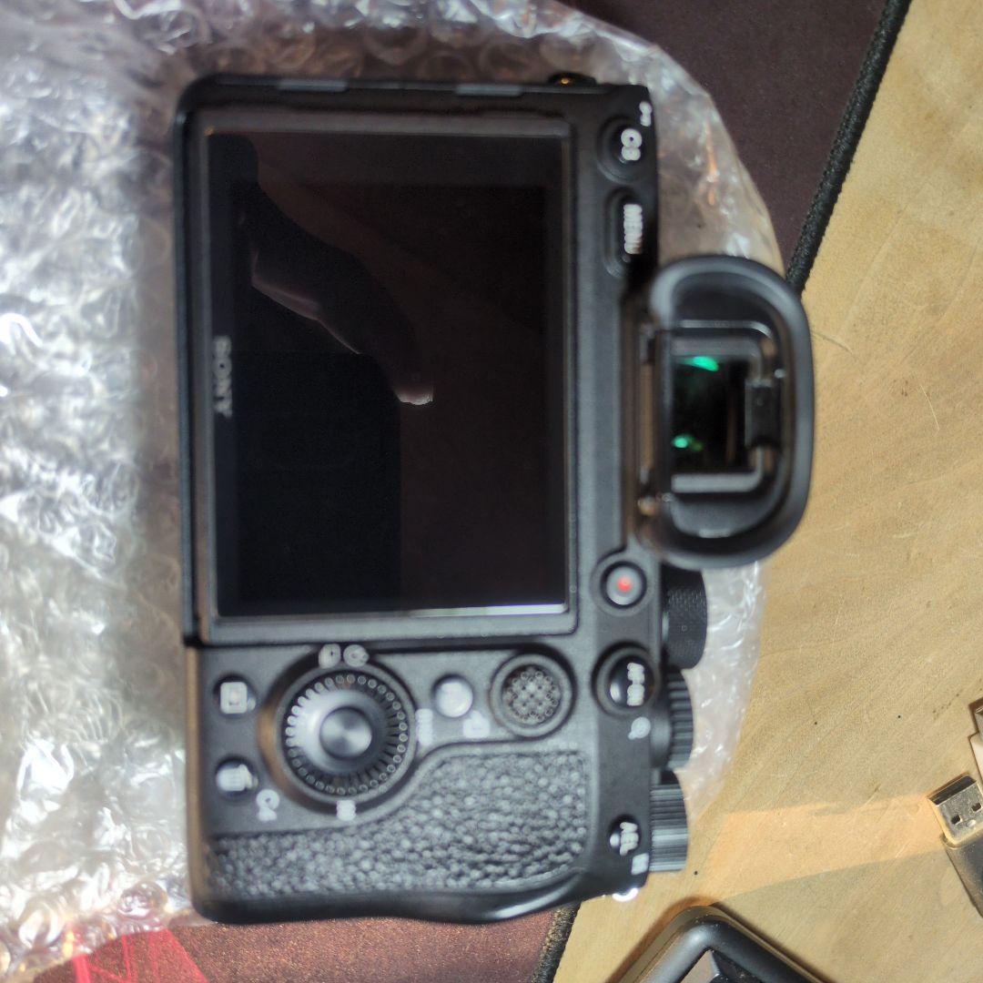 SONY α7R IVミラーレス一眼 本体と付属品