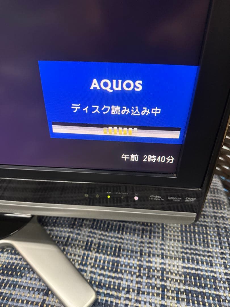 【洗浄消毒作業済】シャープ　ハイビジョン　液晶テレビ　ブルーレイLC-26DX1