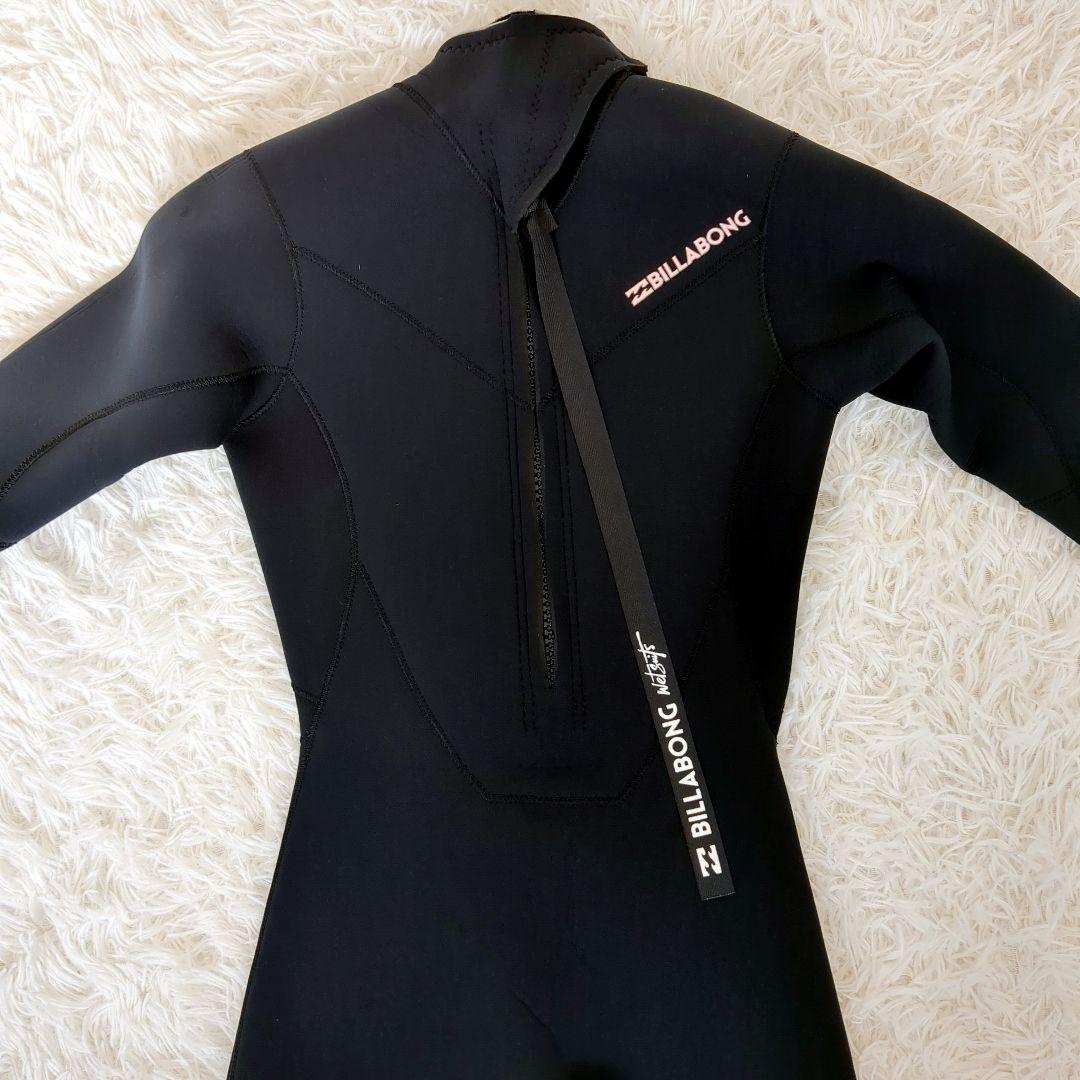 美品✨️BILLABONG レディース フルウェットスーツ L　花柄　紺