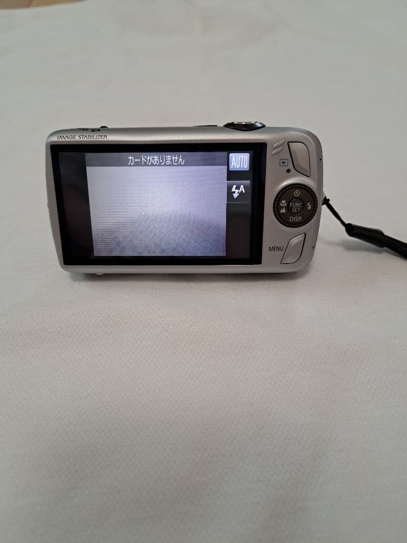 Canon キャノン IXY デジカメ 930IS　シルバー　カメラ