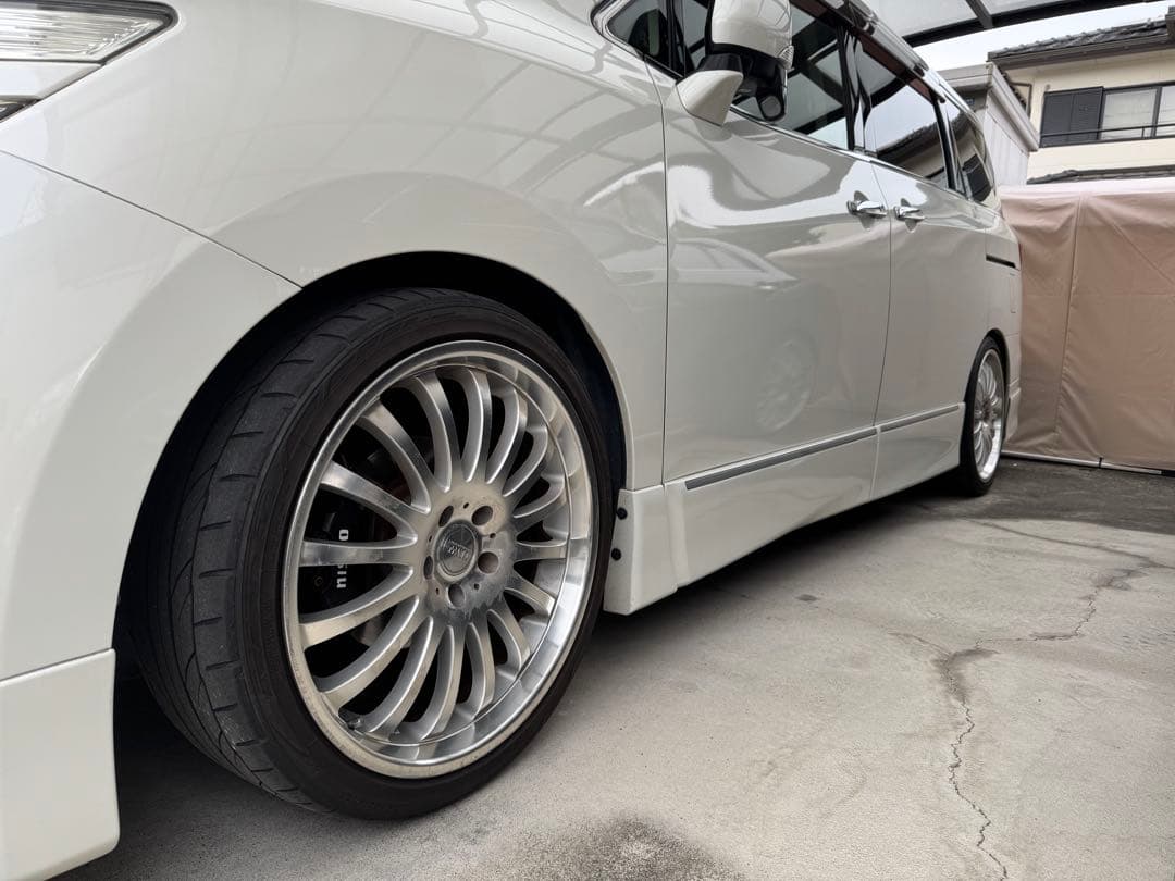 【引き取り限定】TMW 20インチ タイヤホイール