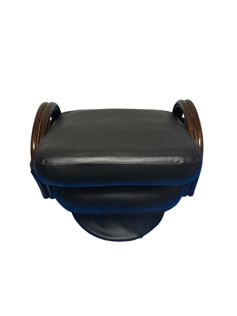 合皮張りリクライニングチェア　回転式座椅子