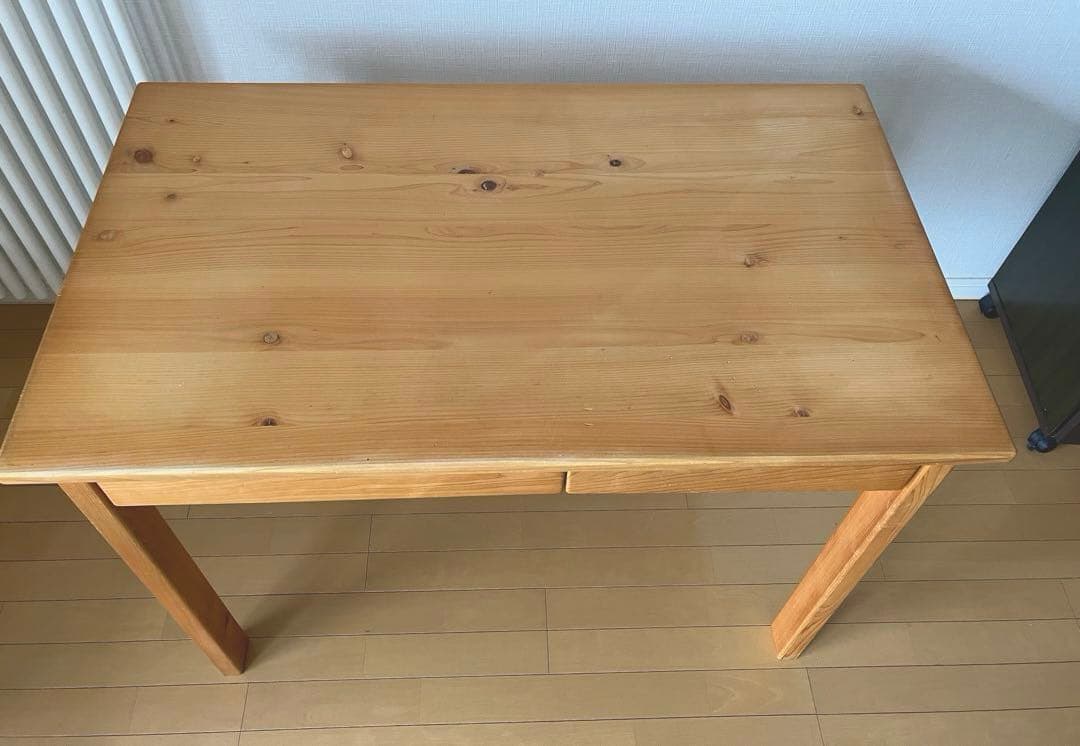 manmaruキシル　机　XYL　無垢ひのき　４本脚　Mサイズ