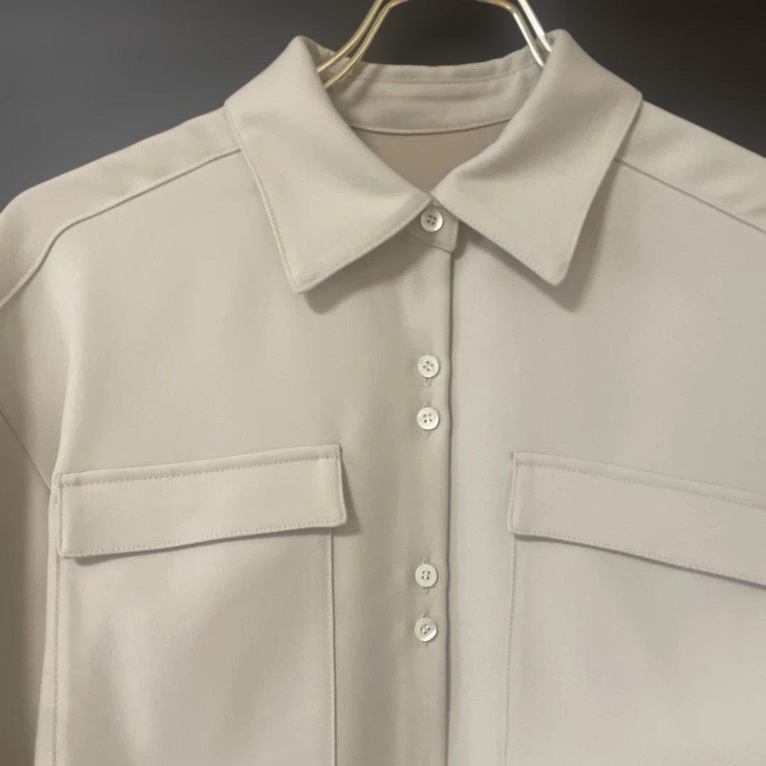 未使用❤️ anuans アニュアンス　ダブルサテン ブラウス　ベージュ