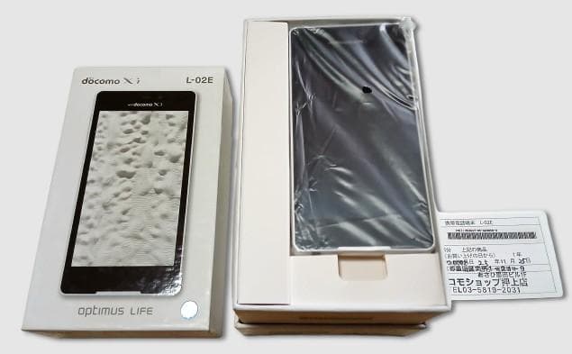 docomo Xi LG L-02E Optimus Life 新品 - 未開封