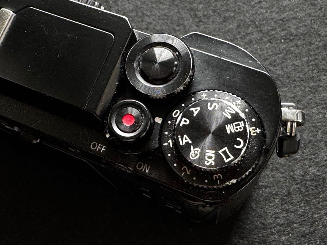 Panasonic LUMIX GX7 mk3 ボディ