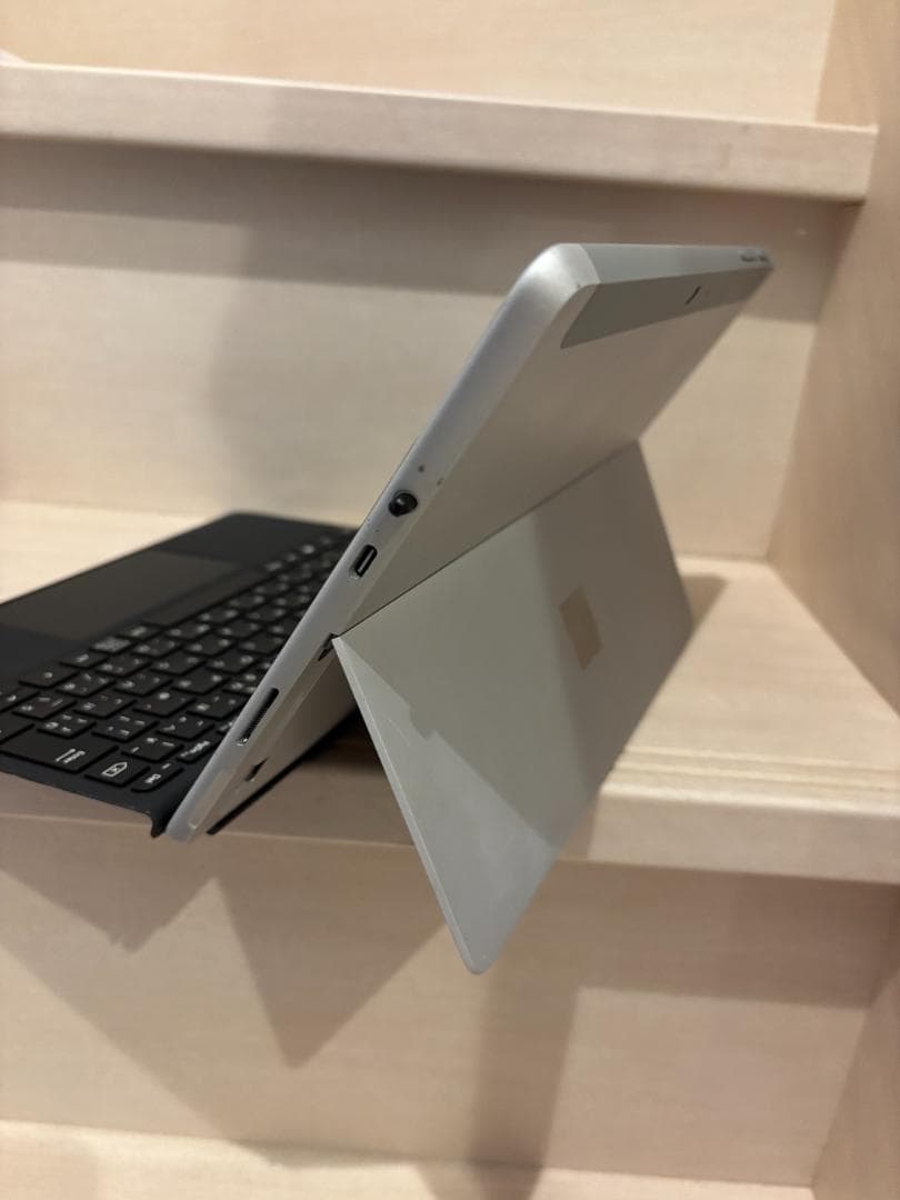 Surface Go2 8G/128GB Core M3 Office2024付