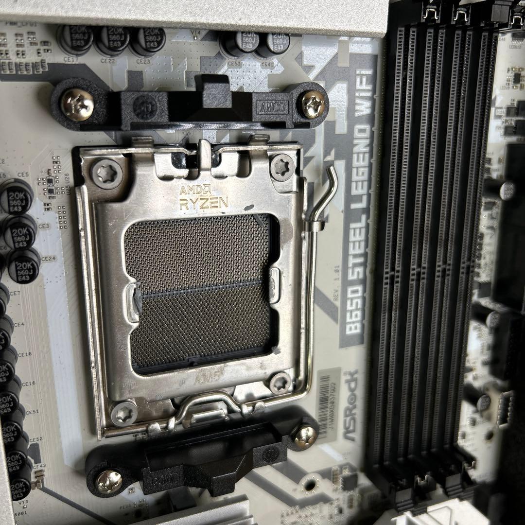 ASRock マザーボード B650 Steel Legend WiFi