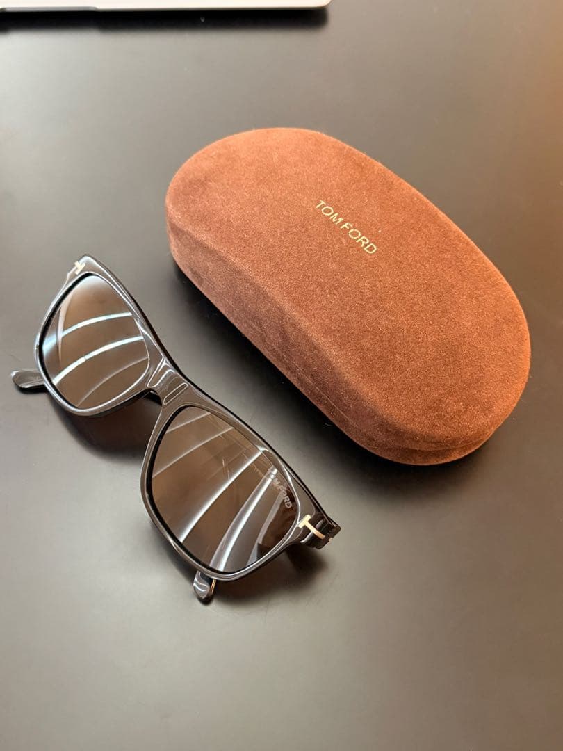 【doribaku】TOM FORD TF698-F 01J