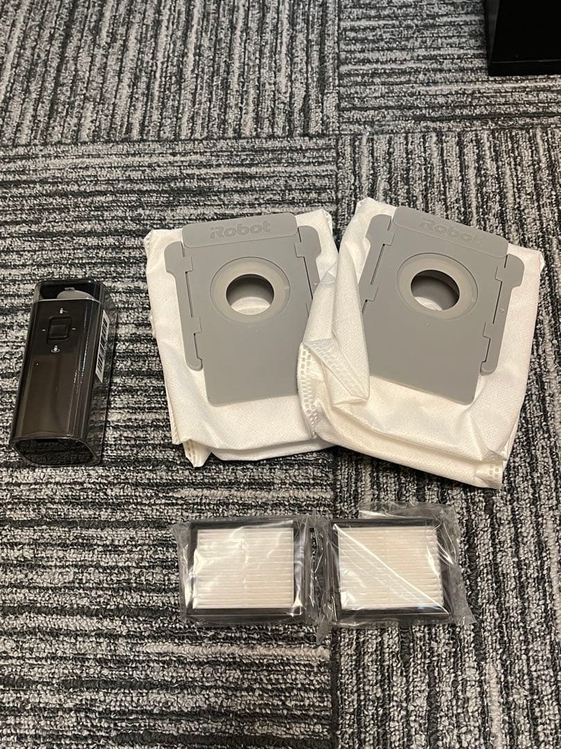 ★クリーニング済み★iRobot ルンバ i7+