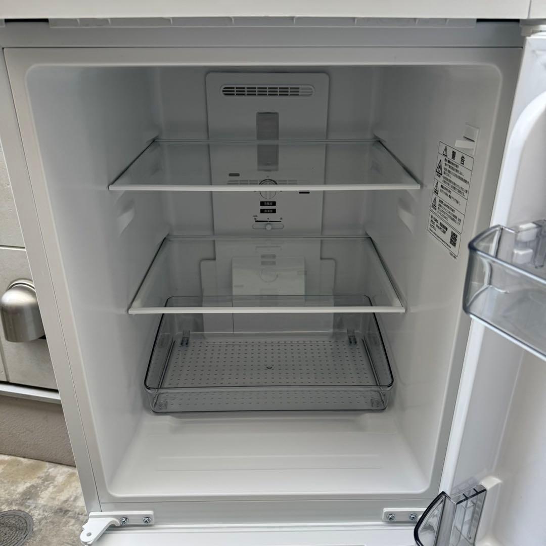 110⭐️2024年製美品★シャープ冷蔵庫　右、左開き　一人暮らし　マットホワイト