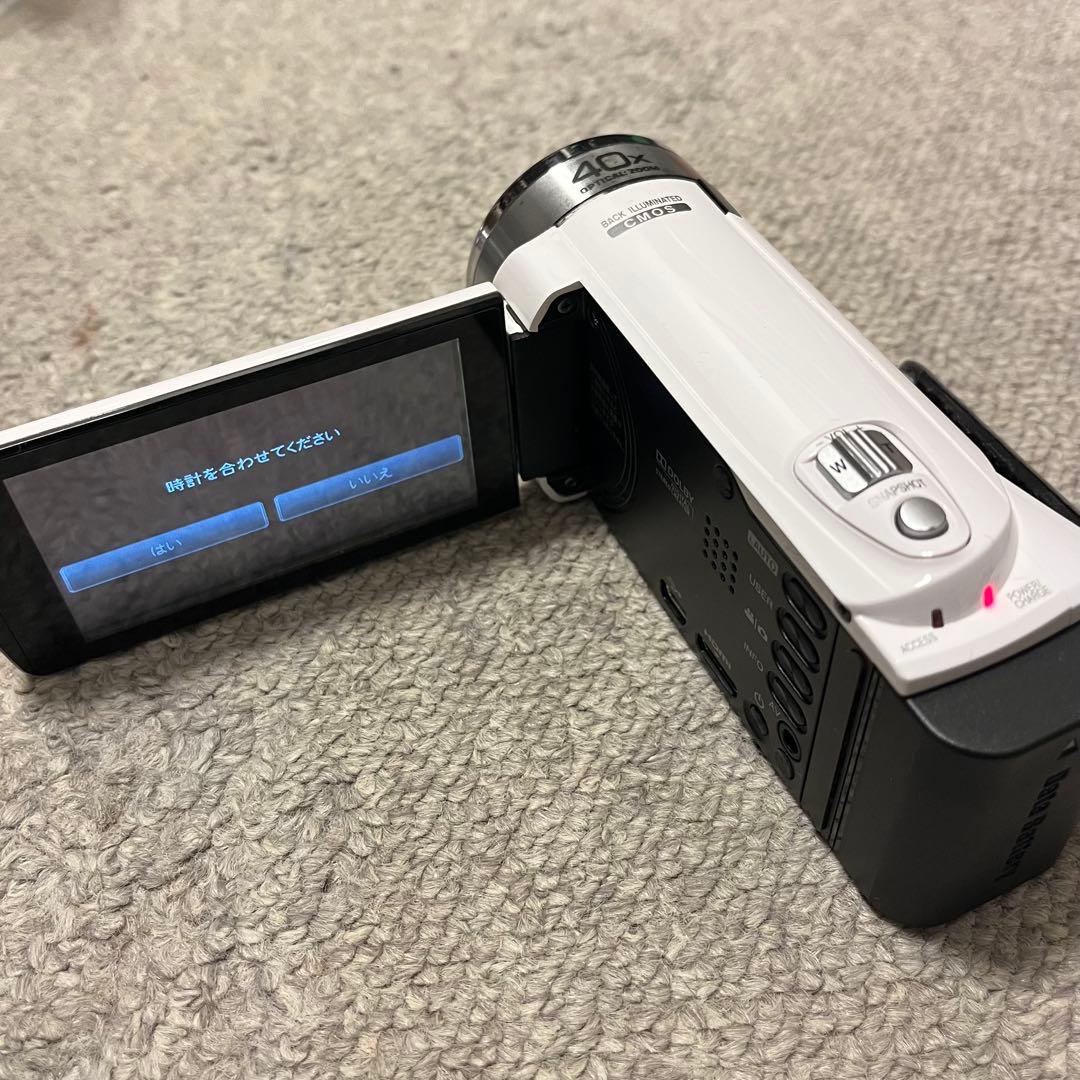 【週末限定値下】Everio GZ-E180-W ビデオカメラ / JVC