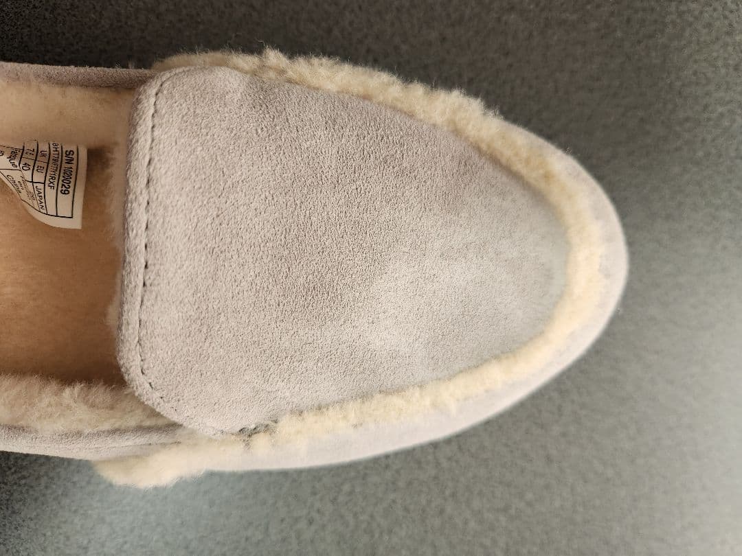 UGG LIGHT.GREY スエード モカシン