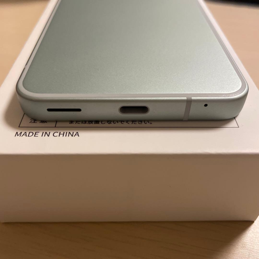 AQUOS sense10 ペールミント本体　購入キャリアdocomo