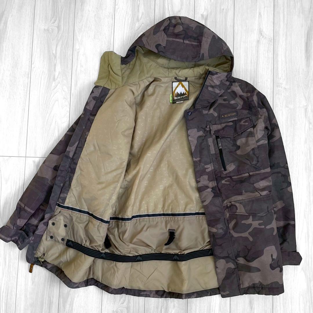 バートンBURTONスノーボドウェア　スノボ　メンズ　上下セット　カモフラ