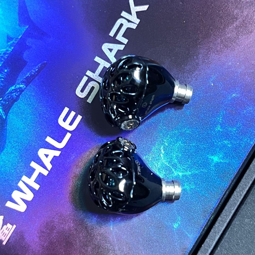 TRN WhaleShark 3DD+1PD 平面駆動 イヤホン