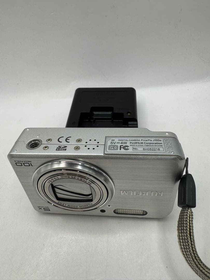 FUJIFILM 富士フイルム FINEPIX J150w