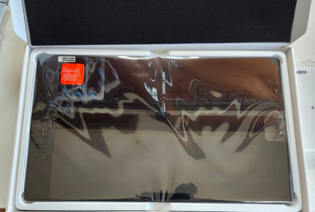 UGEE 液タブUE16 Drawing Monitor 15.4インチ