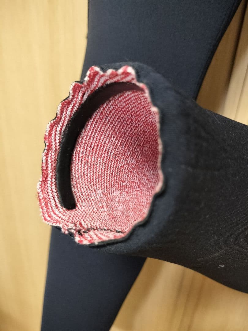 ION Seek Amp 6mm/5mm フード フロントジップ 　セミドライ