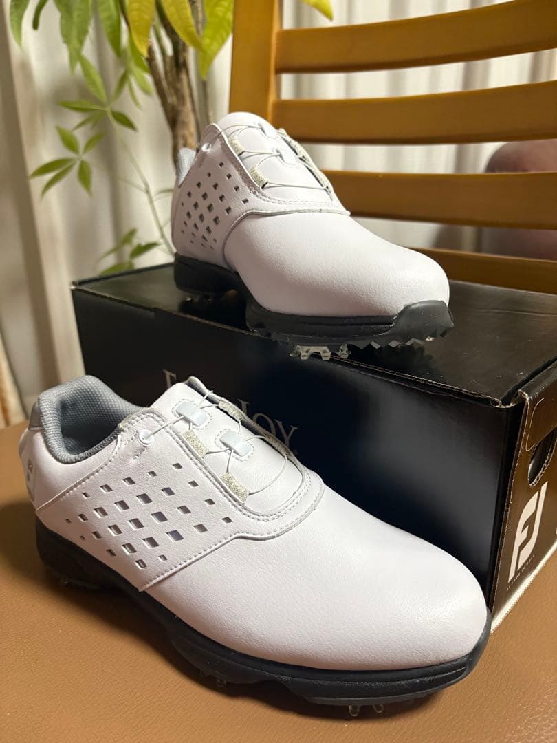 【新品未使用】FootJoy ホワイト 22.5cm