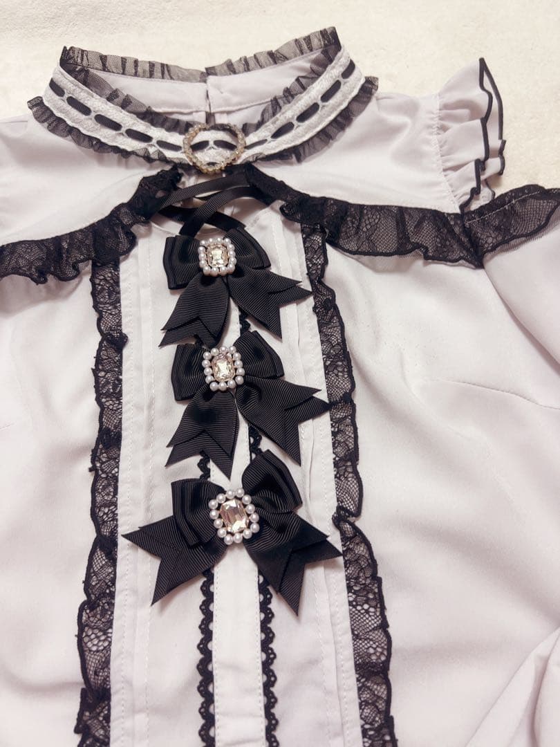 LIZLISA 3つリボンハートチョーカーブラウス 量産型 ピンク