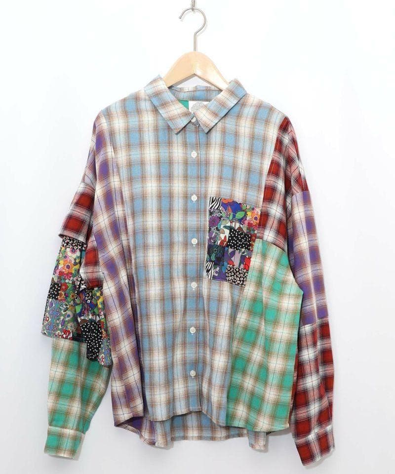 ScoLar 153687：チェックと総柄のアシメパッチワークシャツ