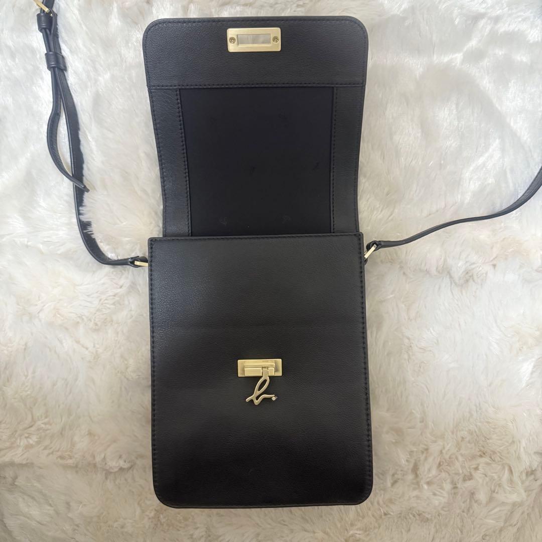 【新品未使用】アニエスベー ブラック レザーショルダーバッグ