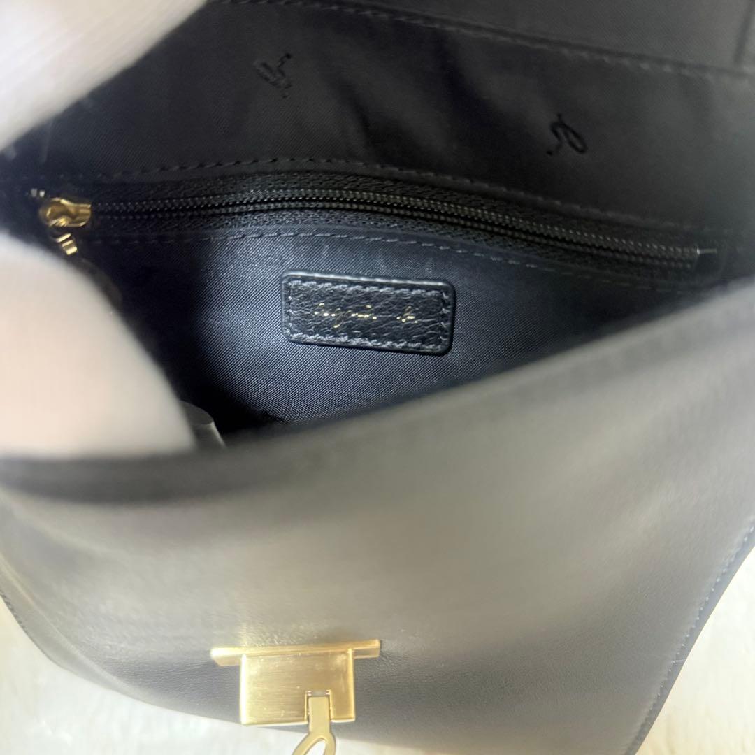 【新品未使用】アニエスベー ブラック レザーショルダーバッグ