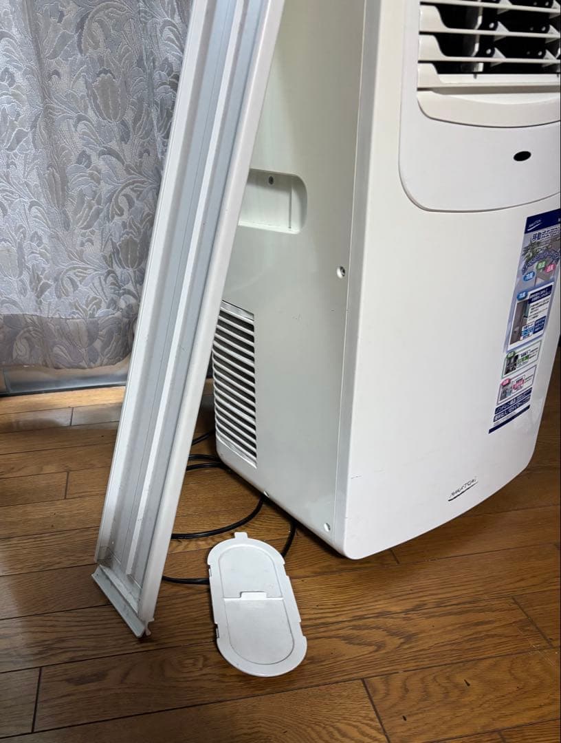 NAKATOMI移動式エアコンリモコン付き通電OK 白 移動楽く 熱中症対策に