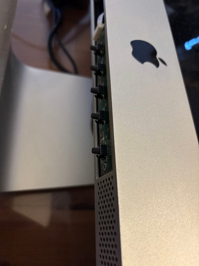 iMac ディスプレイ　モニター