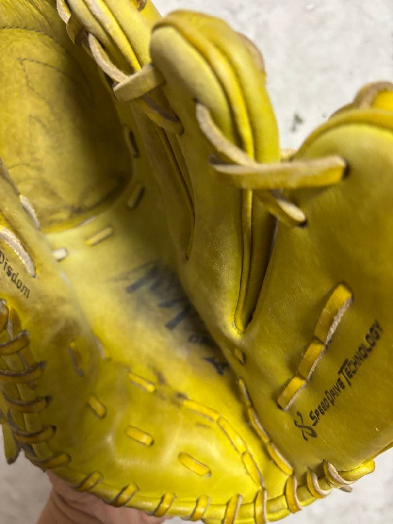 現在最高安値 ミズノプロ 硬式 オーダー 投手用 刺繍入りのため値段安め