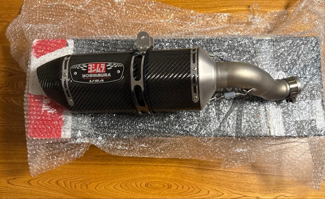 ヨシムラ　USA　R-77　バイクマフラー