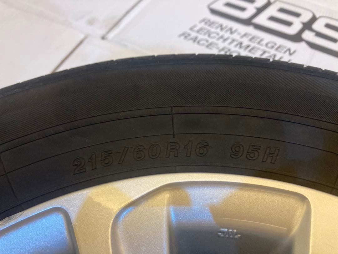 マークX 250G 後期純正16インチ