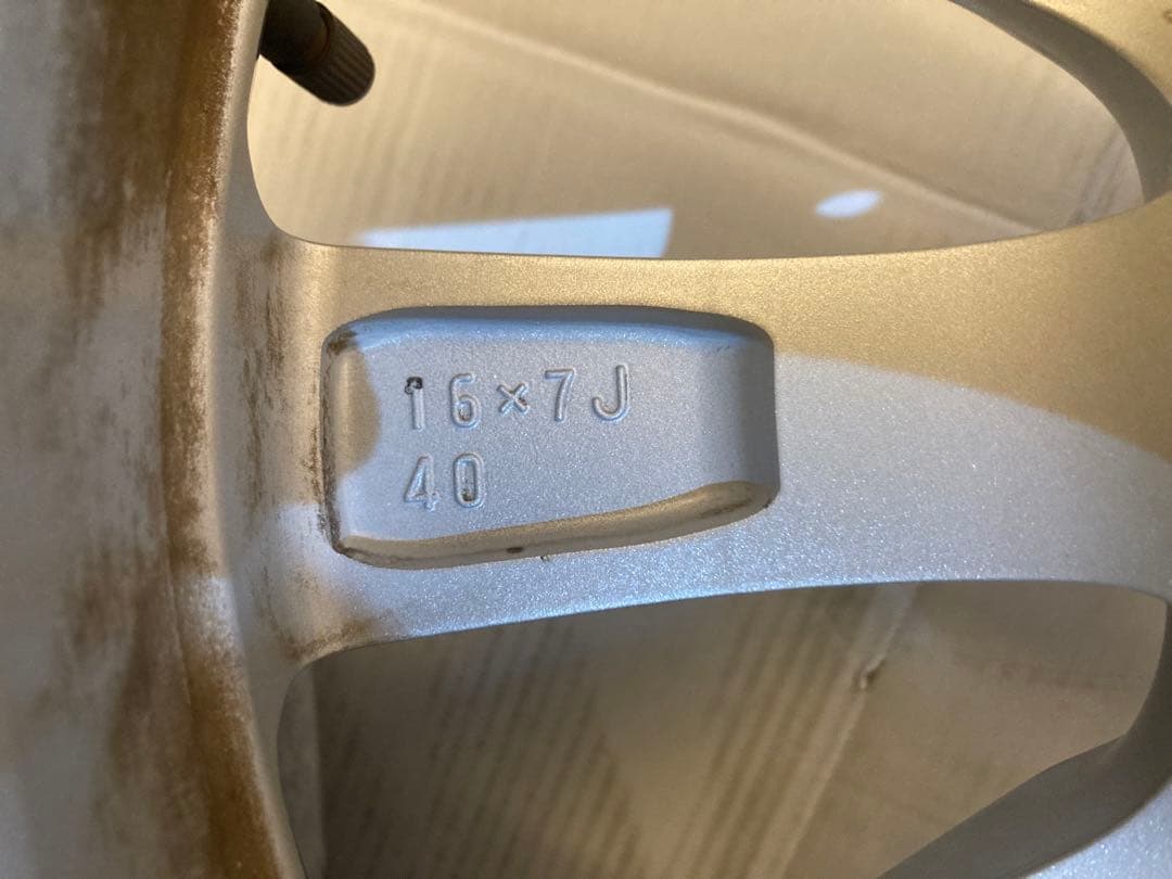 マークX 250G 後期純正16インチ